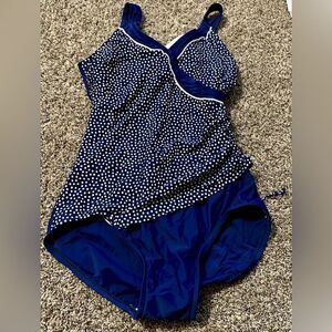 Maxine of Hollywood Blue and White Swimsuit (R1)